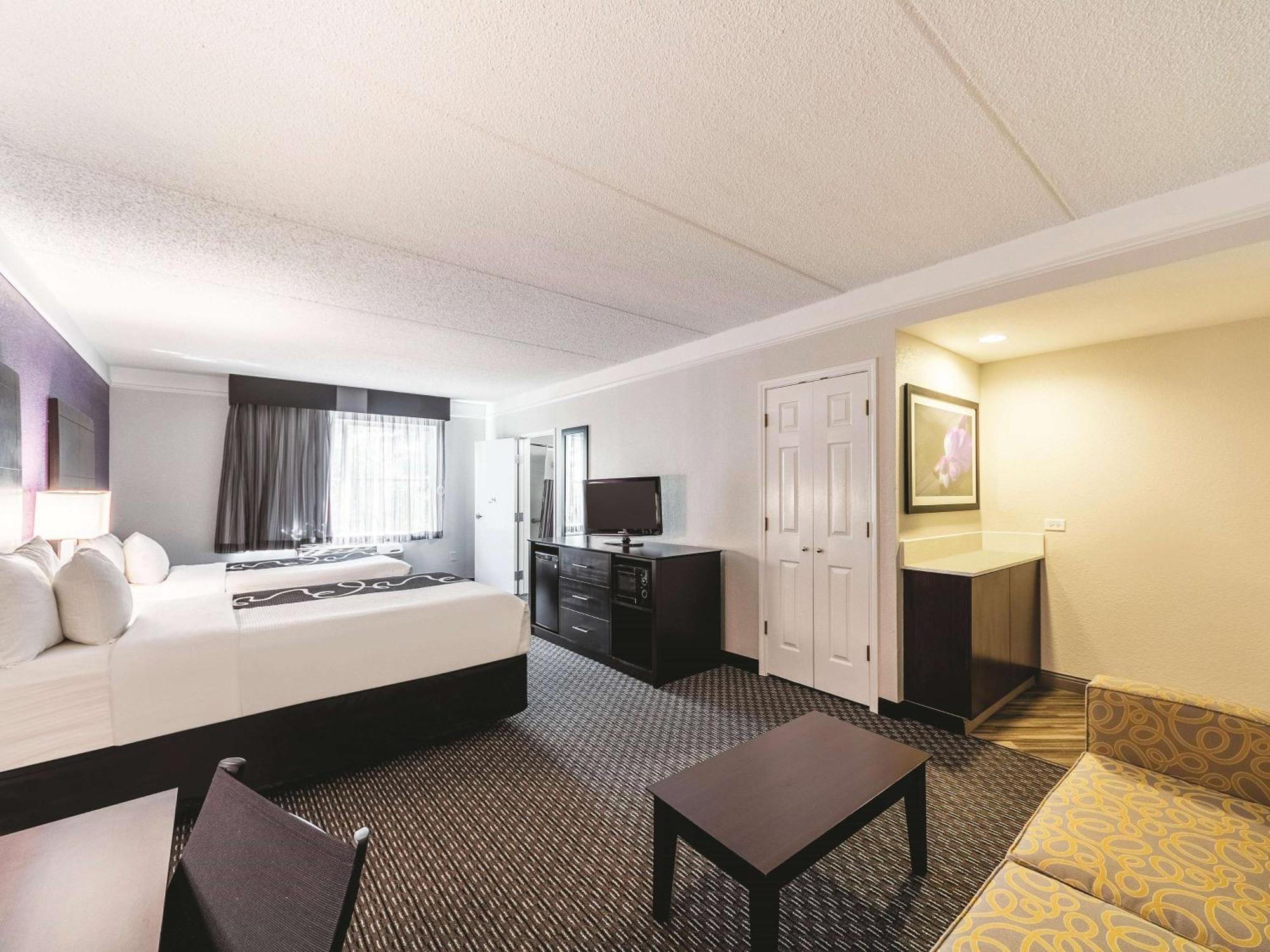 La Quinta Inn & Suites By Wyndham San Antonio Downtown Dış mekan fotoğraf
