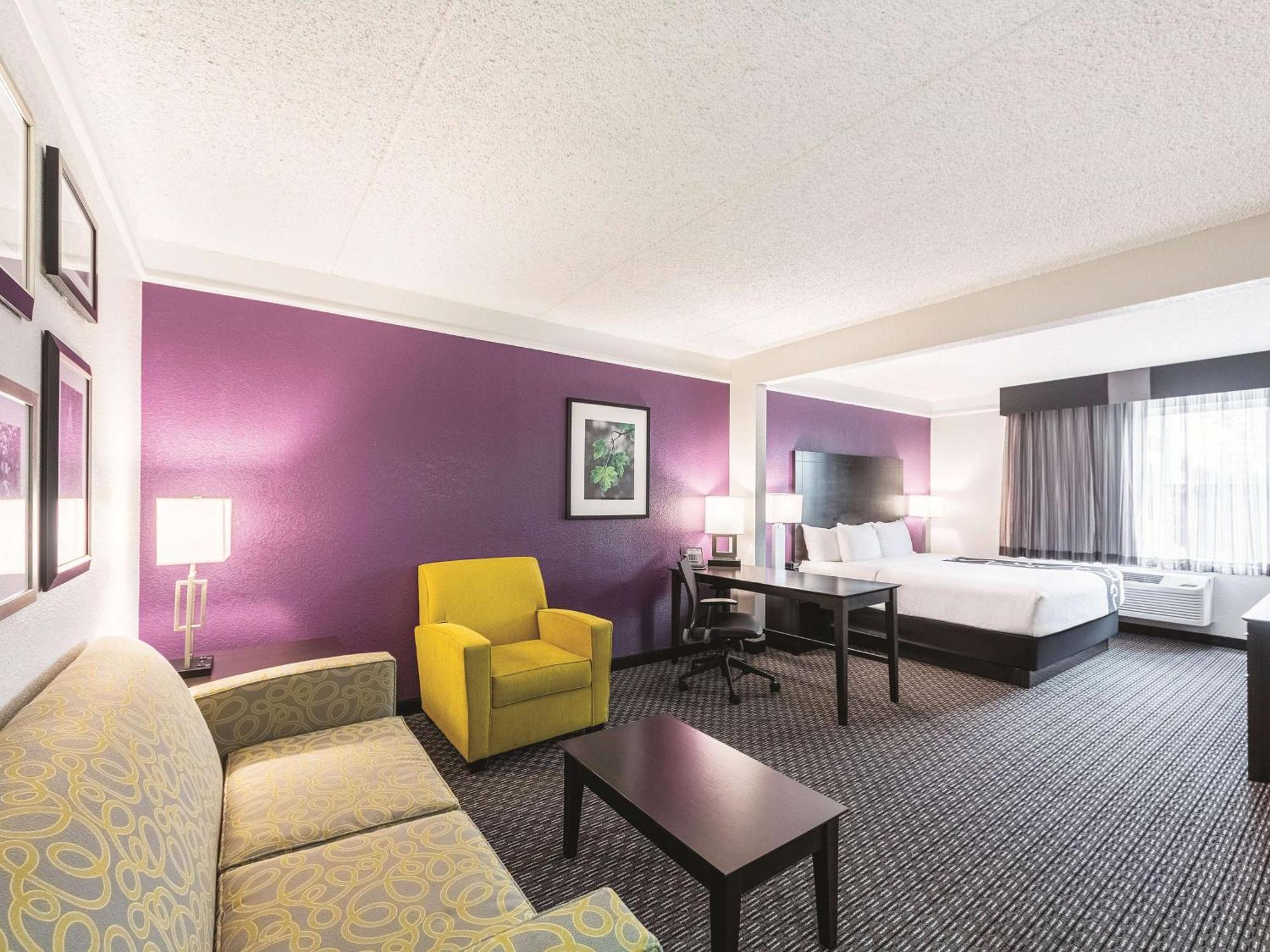 La Quinta Inn & Suites By Wyndham San Antonio Downtown Dış mekan fotoğraf