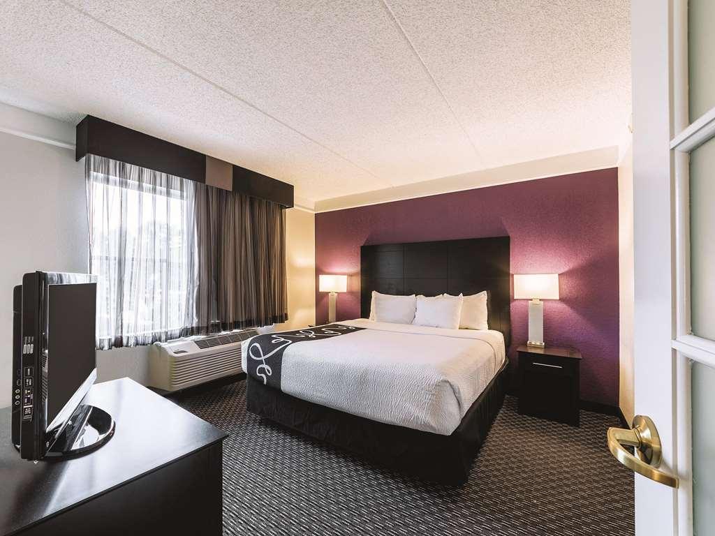 La Quinta Inn & Suites By Wyndham San Antonio Downtown Oda fotoğraf