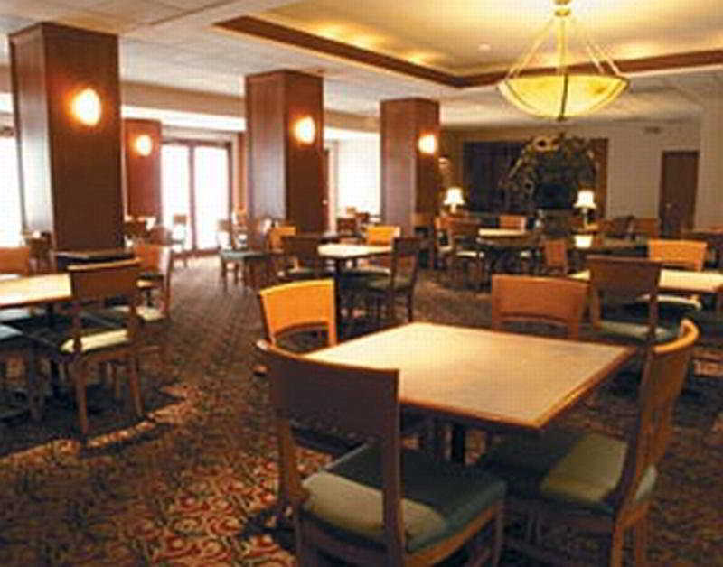 La Quinta Inn & Suites By Wyndham San Antonio Downtown Restoran fotoğraf